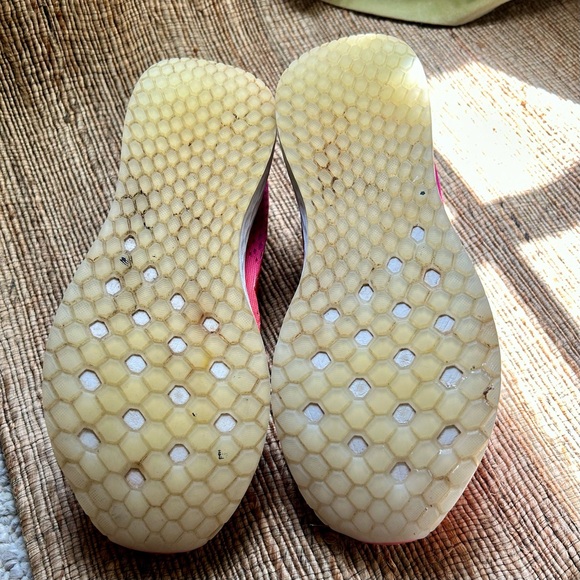 New Balance Fresh Foam Arishi; Wms 10; Ombré Athletic Shoes! - Picture 5 of 8